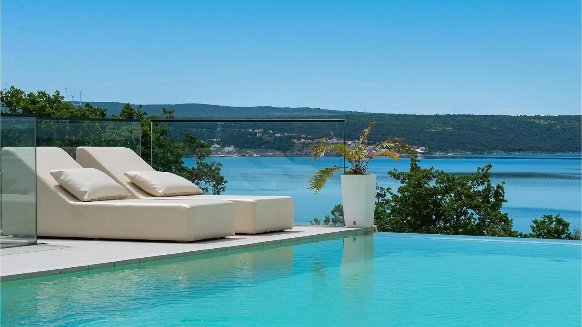 Villa Michelle Maslenica 0*,  Croatia