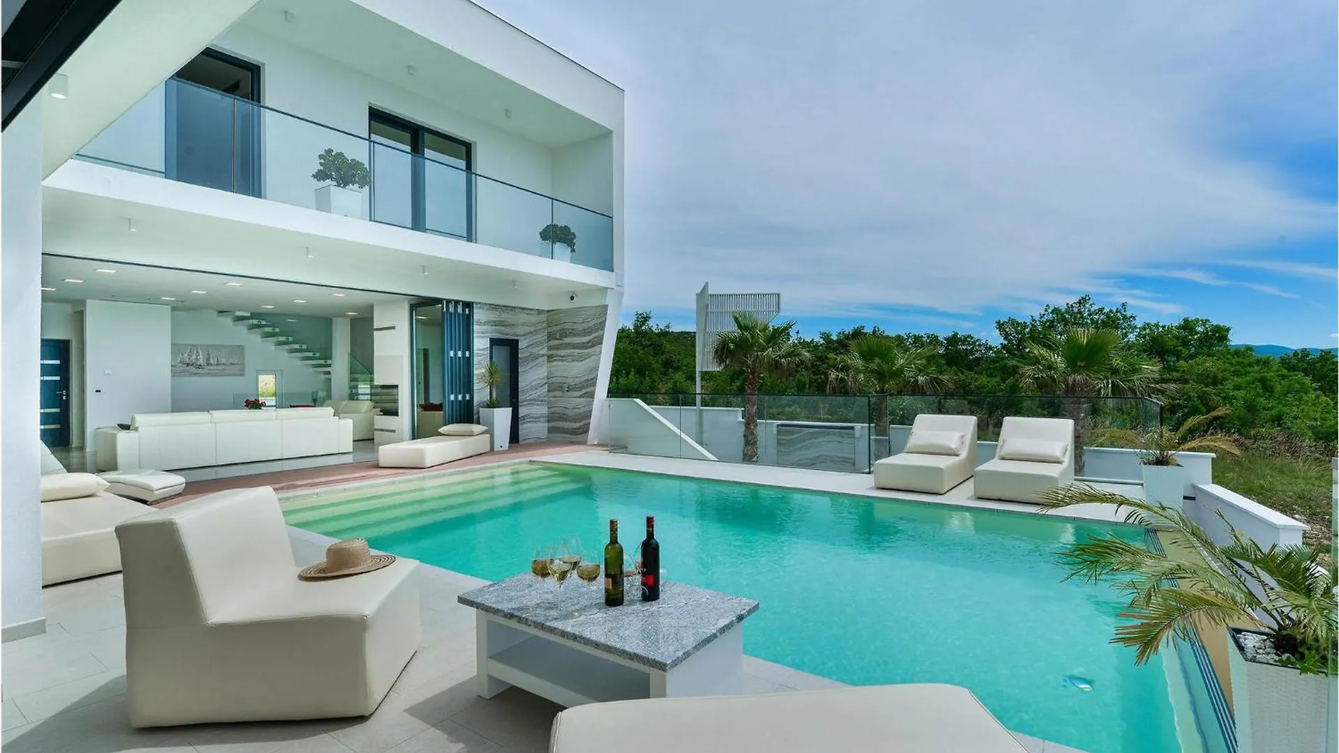 Villa Michelle Maslenica 0*,  Croatia